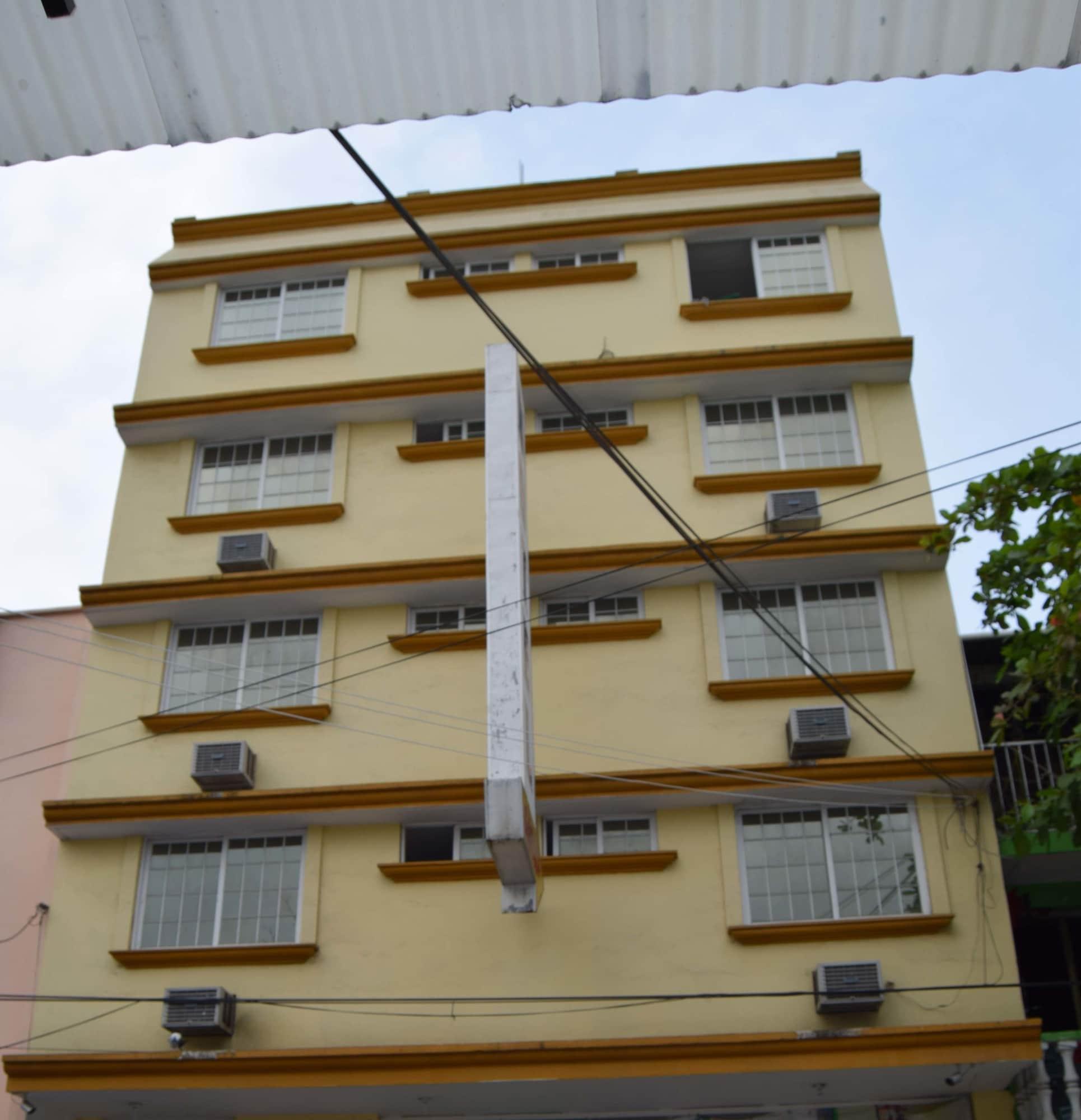 hotel casa real