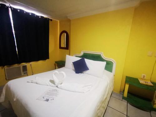 hotel casa real