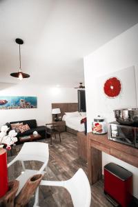 hotel paradise suites