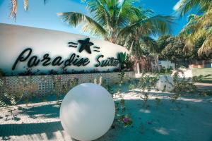 hotel paradise suites