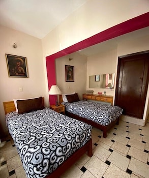 hotel dona chela en calvillo