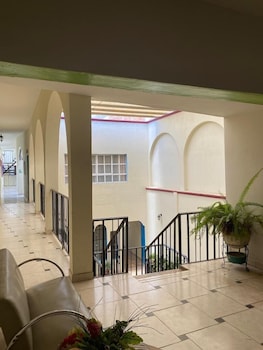 hotel dona chela en calvillo