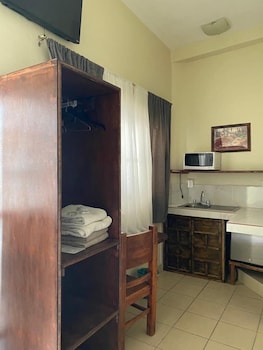hotel dona chela en calvillo