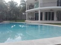 villa palmeras
