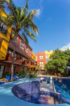 El Pueblito Sayulita,Nayarit>>Compostela,4 star