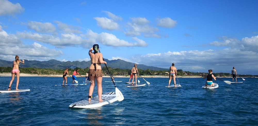 punto mita eco surf suites and cafe