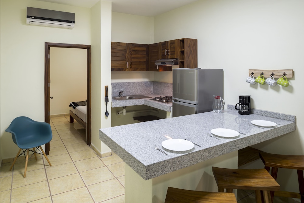 punto mita eco surf suites and cafe