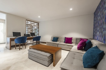 fch hotel providencia adults only