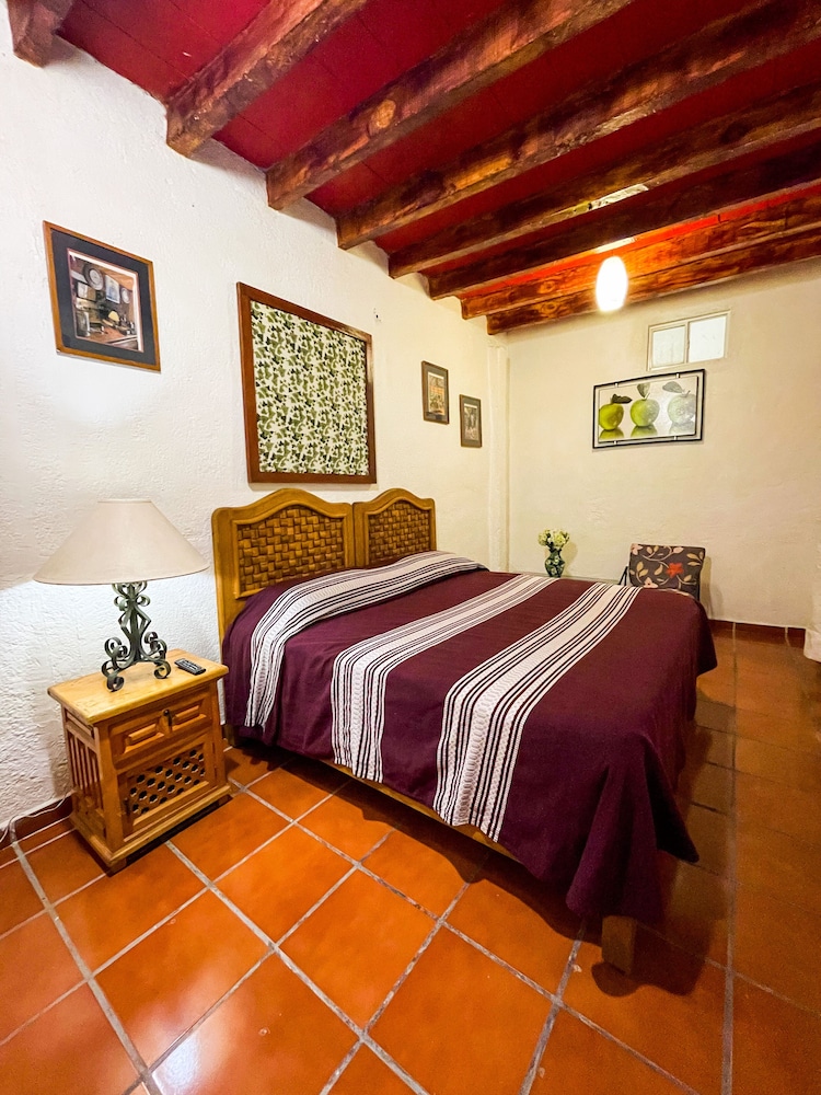 hospedaje el meson de la luna adults only