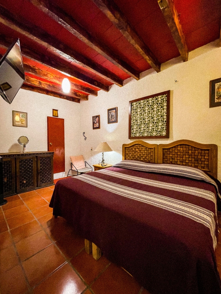 hospedaje el meson de la luna adults only