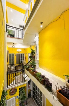 hospedaje el meson de la luna adults only