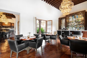 hotel casa blanca 7