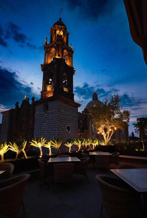 hotel casa blanca 7