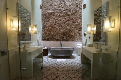 hotel casa blanca 7