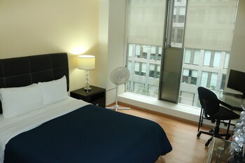 puerta alameda suites