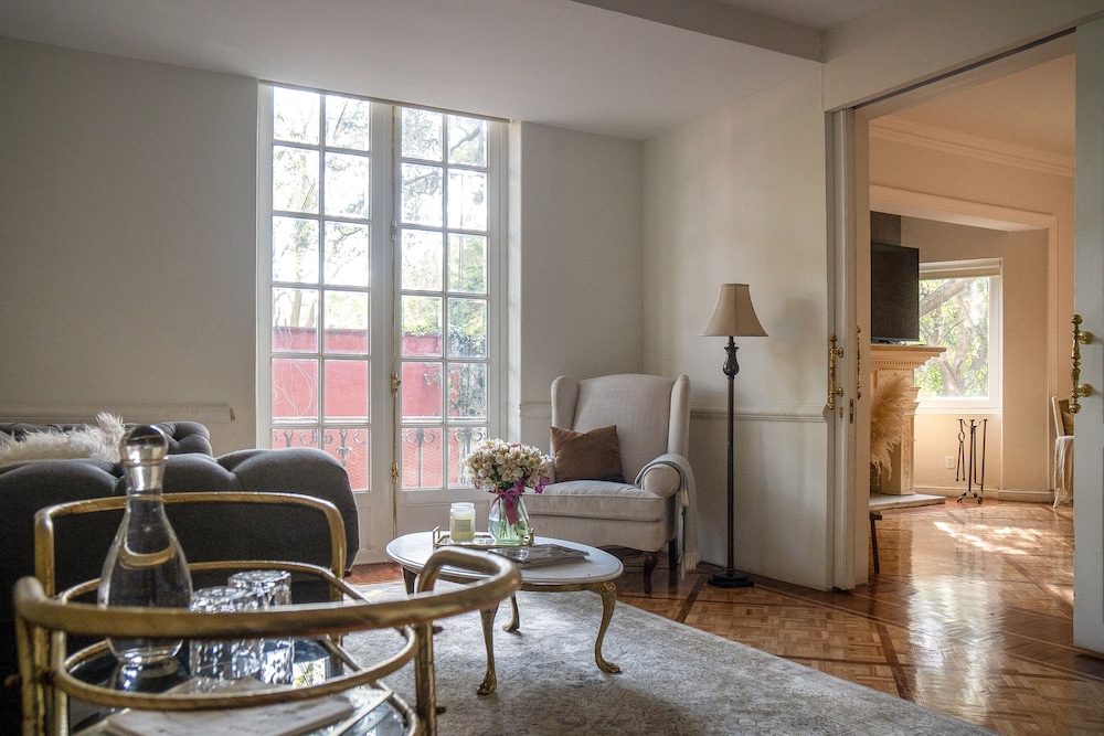 mansion papilio