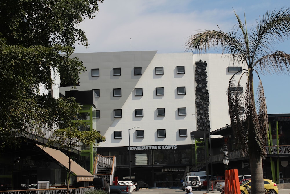 Homesuites Malecon,Los Mochis>>Culiacan,3 star