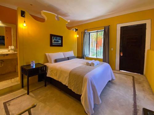 art 64 hotel boutique adults only