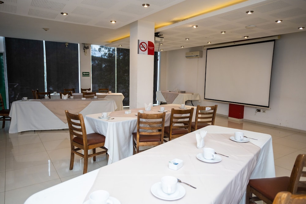 grand hotel elizabeth