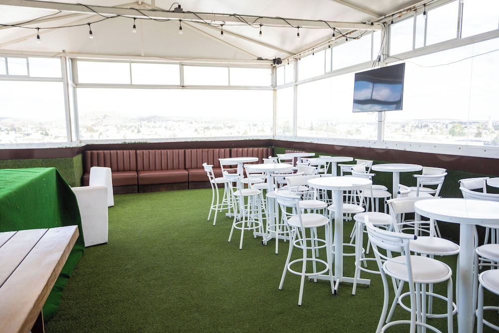 grand hotel elizabeth