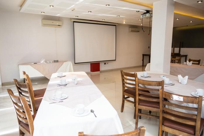 grand hotel elizabeth