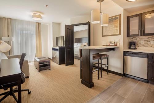 staybridge suites irapuato by ihg