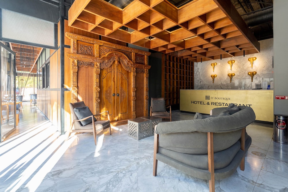 it boutique hotel and restaurant