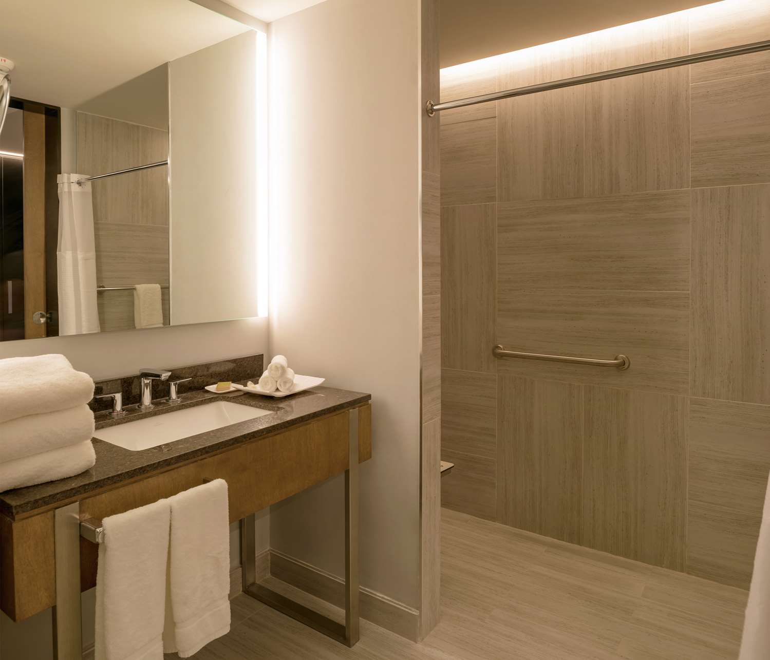 hilton garden inn chihuahua