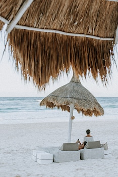Hotel-Img