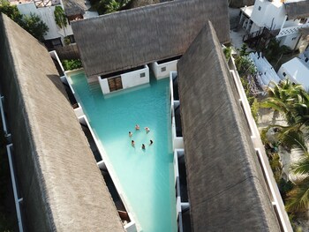 hotel punta caliza adults oriented