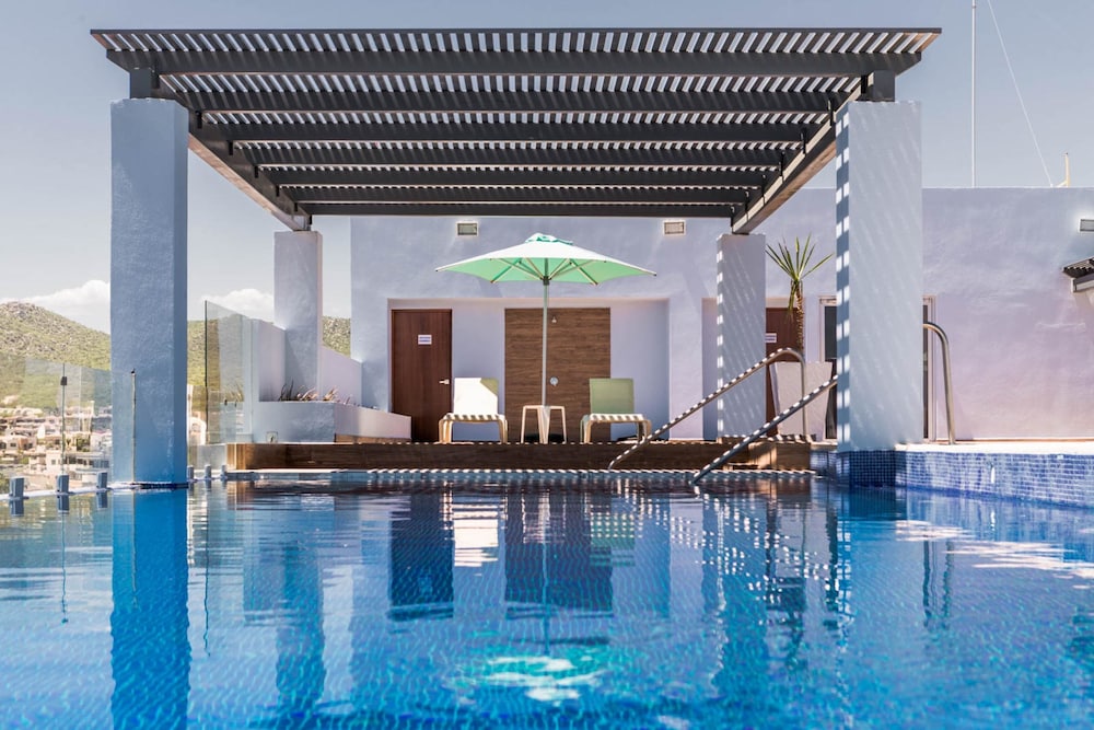 comfort inn and suites los cabos