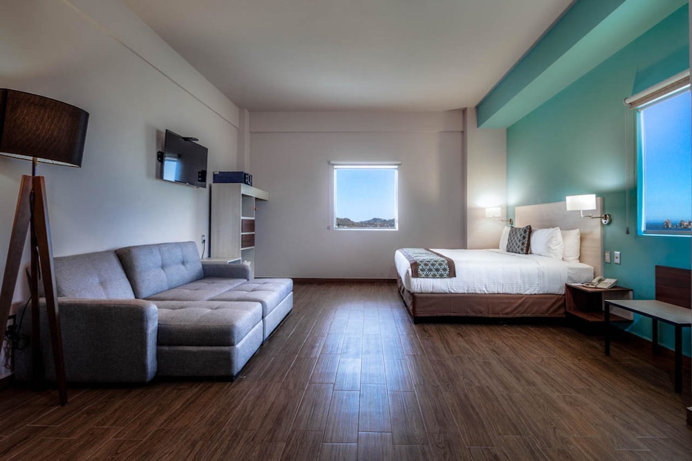 comfort inn and suites los cabos