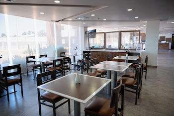 comfort inn and suites los cabos