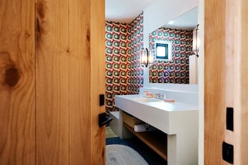 hotel san cristobal adults 15