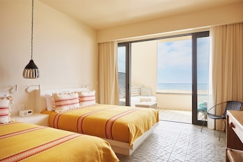 hotel san cristobal adults 15