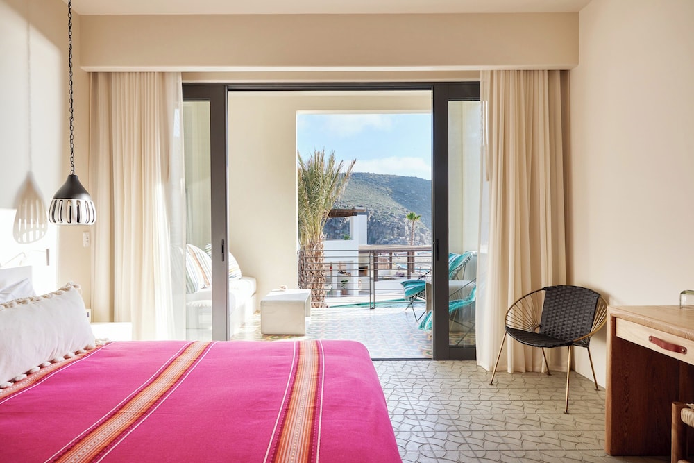 hotel san cristobal adults 15