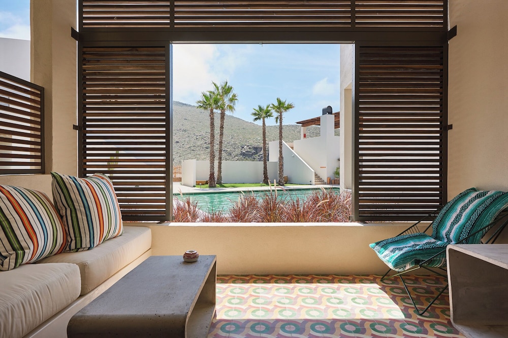 hotel san cristobal adults 15