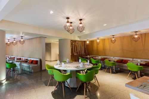hilton garden inn mexico city santa fe