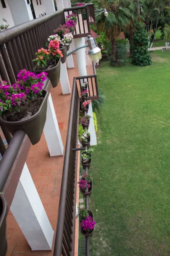 Hotel Quinta Moctezuma,Cuernavaca>>Cocoyoc,3 star