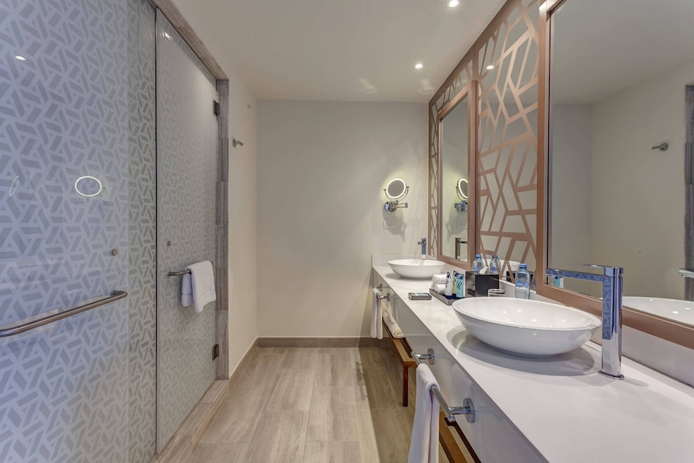 royalton chic cancun an autograph collection all inclusive resort adults only