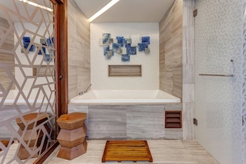 royalton chic cancun an autograph collection all inclusive resort adults only