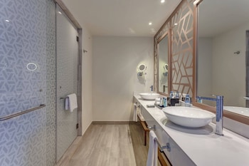 royalton chic cancun an autograph collection all inclusive resort adults only