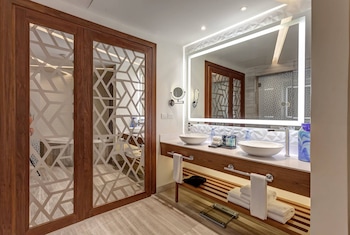 royalton chic cancun an autograph collection all inclusive resort adults only