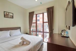 swing and pillows dataran merdeka kuala lumpur