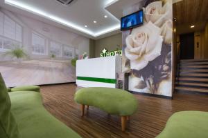 s hotel