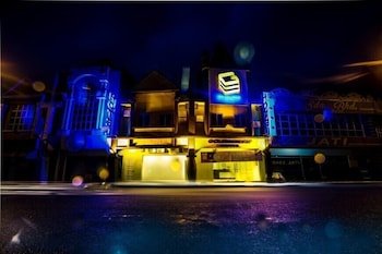 golden roof hotel sunway ipoh