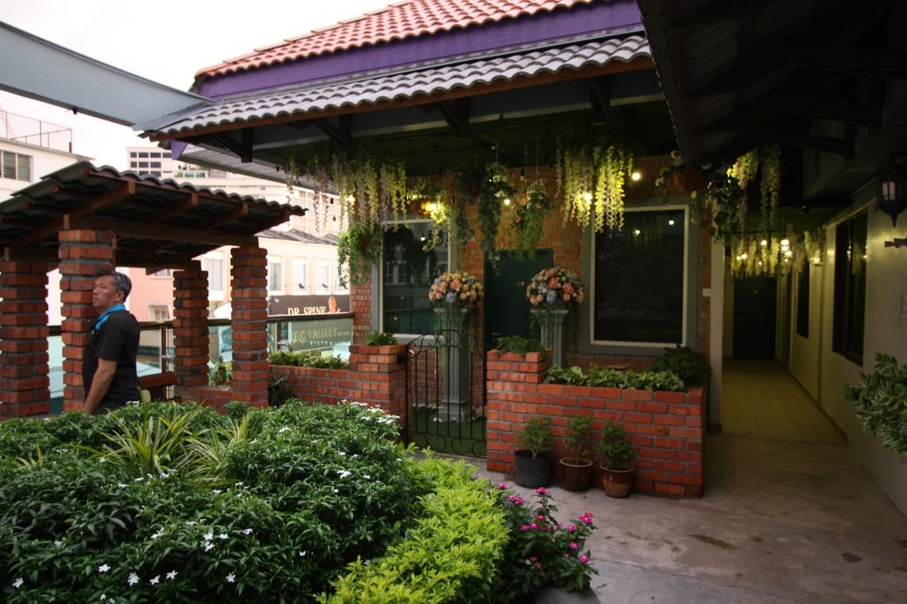 Shamrock Garden,Kampung Pinji>>Ipoh,2 star