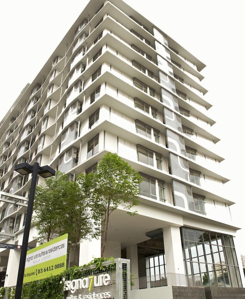 the signature hotel and serviced suites kuala lumpur