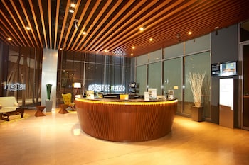 the signature hotel and serviced suites kuala lumpur