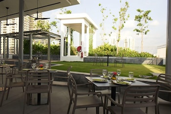 The Signature Hotel & Serviced Suites Kuala Lumpur,Petaling Jaya>>Federal Territory Of Kuala Lumpur,4 star